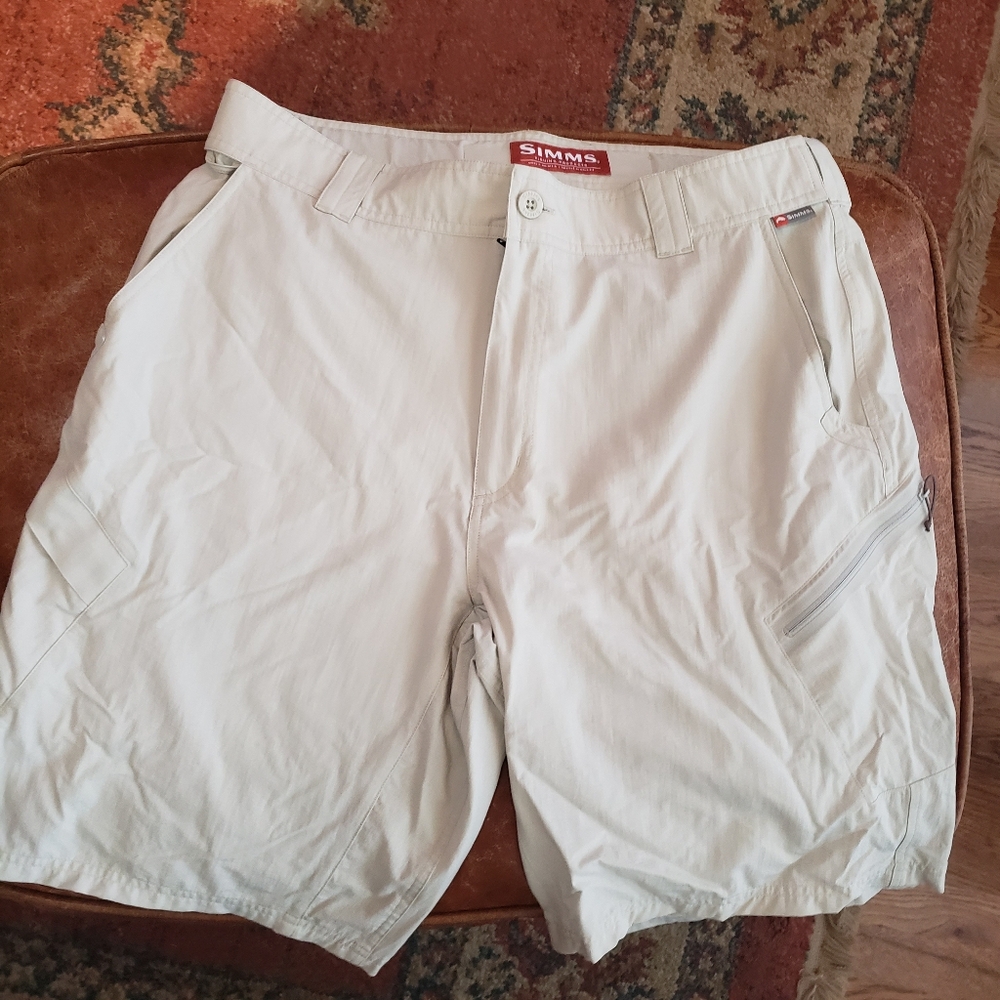 Simms Fishing Product Lighweight Short Size Large